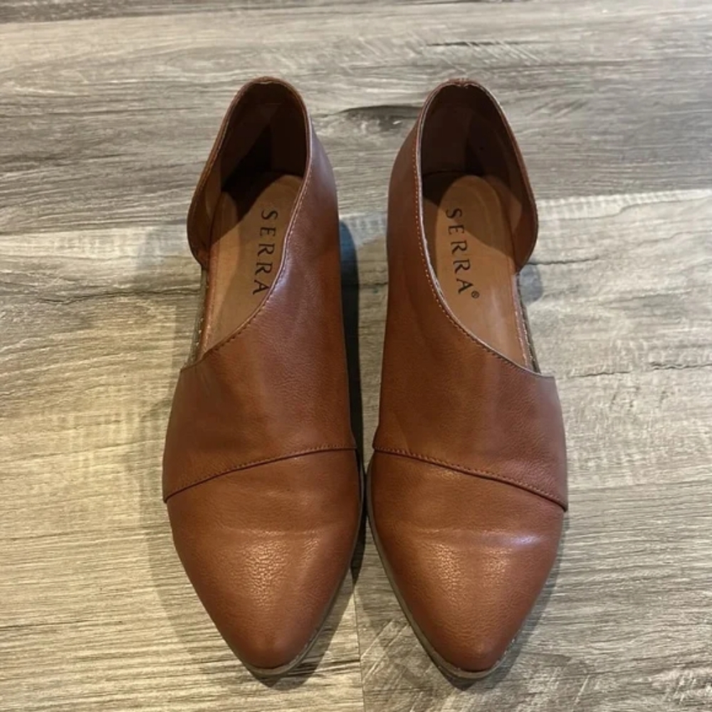 Serra Women’s Size 9 Side- Cut Booties